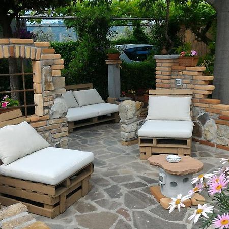 Bed And Breakfast Val Di Lupa Castellina Marittima Exterior foto