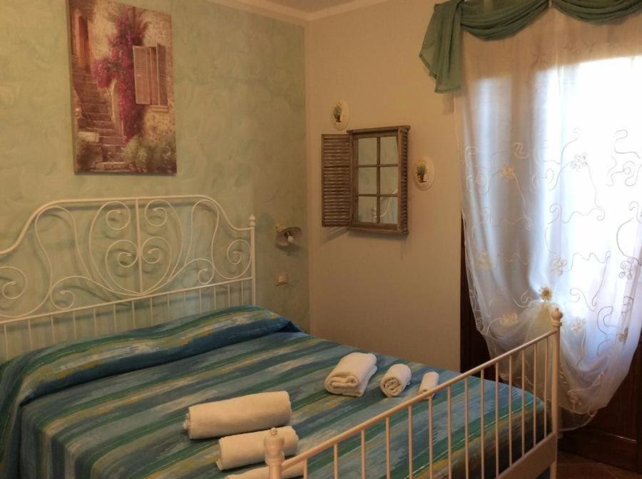 Bed And Breakfast Val Di Lupa Castellina Marittima Exterior foto